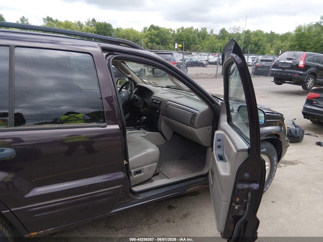 Jeep Grand Cherokee Laredo