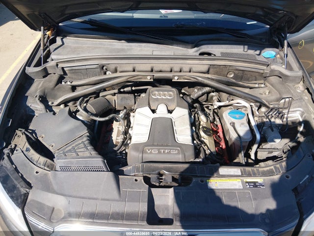Audi Q5 3.0t Premium Plus