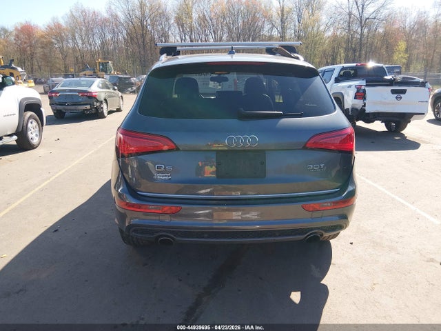 Audi Q5 3.0t Premium Plus