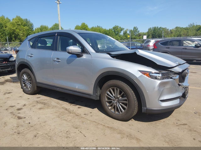 Salvage Mazda Cx Image