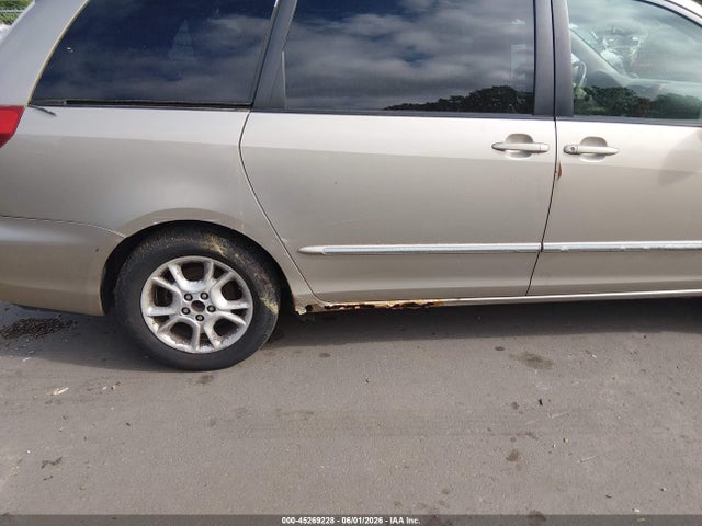 Toyota Sienna Xle Limited