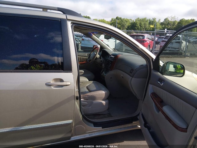 Toyota Sienna Xle Limited