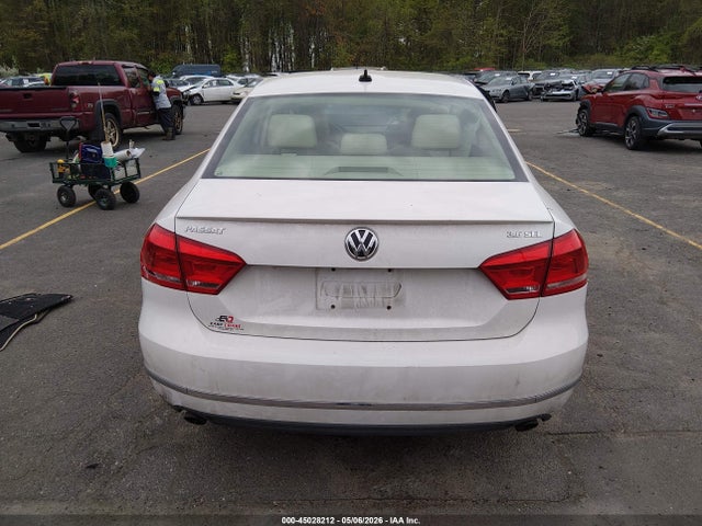 Volkswagen Passat 3.6l V6 Sel Premium