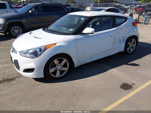 Hyundai VELOSTER