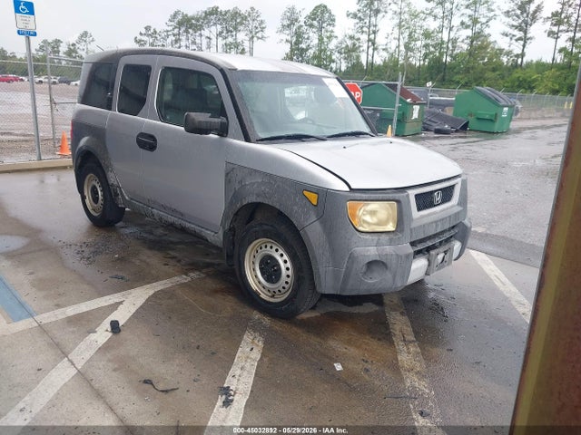 Salvage Honda Element Image