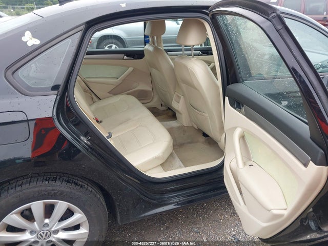 Volkswagen Passat 1.8t Wolfsburg Edition