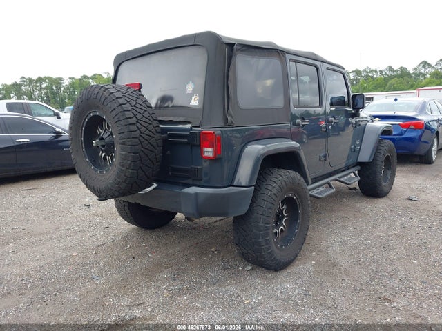 Jeep Wrangler Sahara 4x4