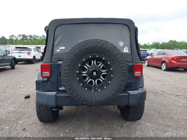 Jeep Wrangler Sahara 4x4