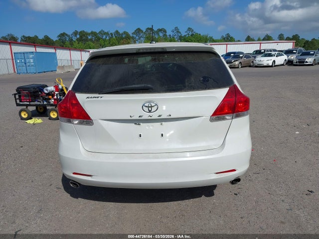 Toyota Venza Base V6
