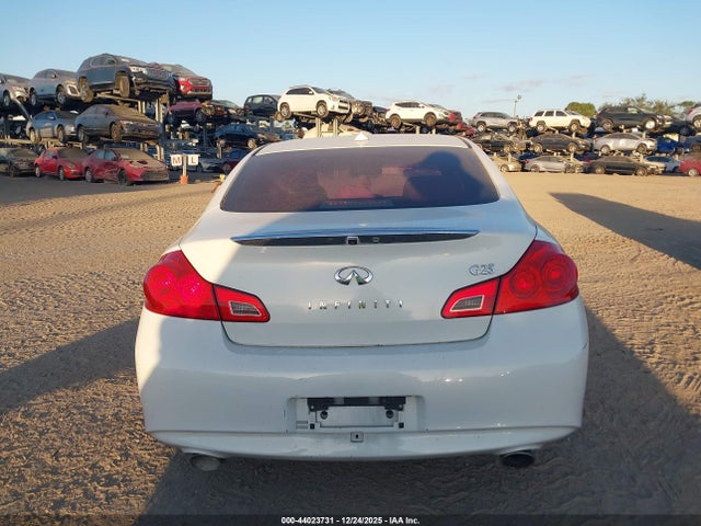 INFINITI G25 Journey