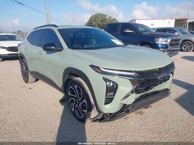 Salvage Chevrolet Trax Image
