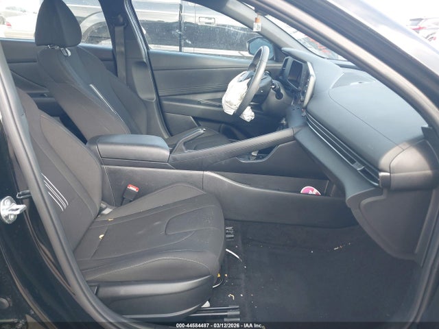 Hyundai ELANTRA Sel Sport