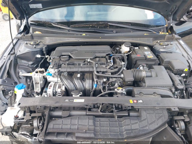 Hyundai ELANTRA Sel Sport