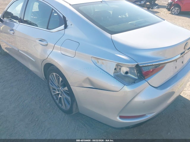 Lexus Es Luxury