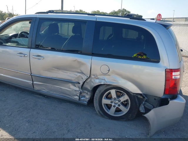 Dodge Grand Caravan Sxt