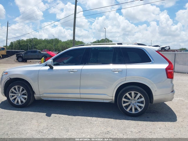 Volvo XC90 T6 Momentum