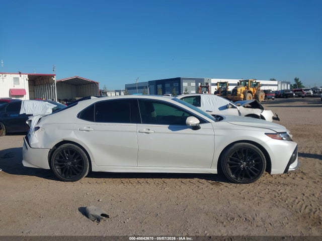 Toyota Camry Xse Hybrid