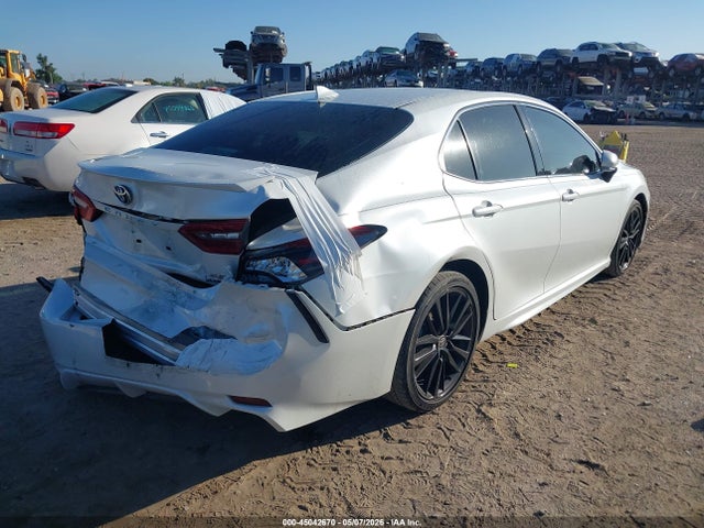 Toyota Camry Xse Hybrid