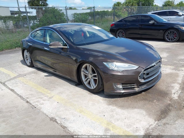 Salvage Tesla Model S Image