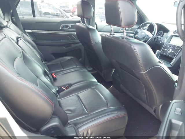 Ford Explorer Sport