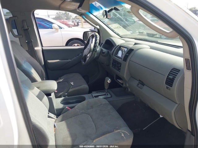 Nissan Frontier Se