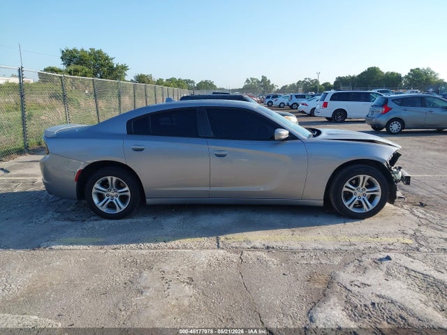 Dodge Charger Se