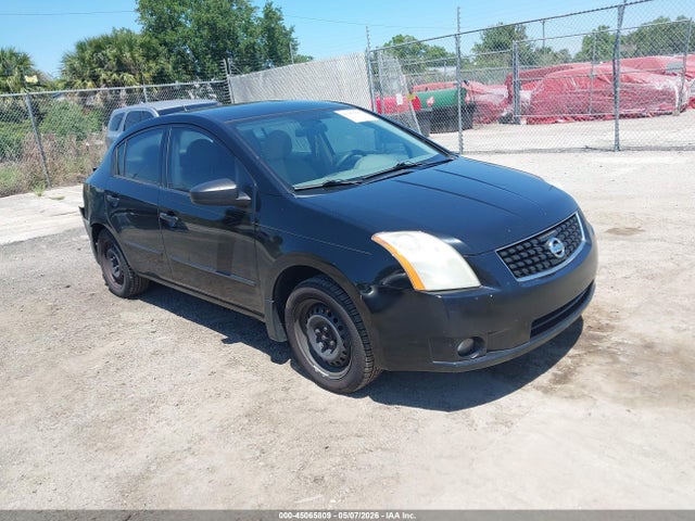 Salvage Nissan Sentra Image