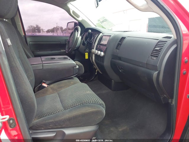 Toyota Tundra Grade V6