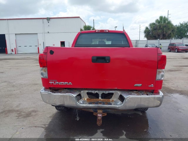 Toyota Tundra Grade V6