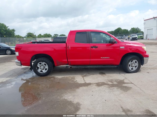 Toyota Tundra Grade V6