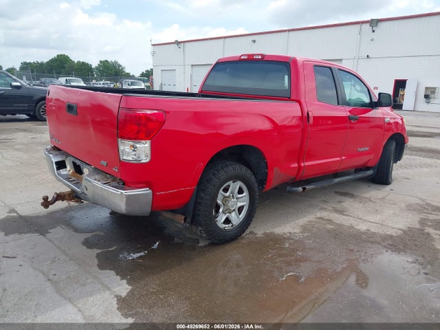 Toyota Tundra Grade V6