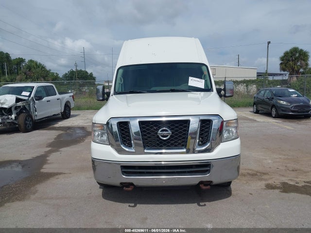 Nissan Nv Sl V8