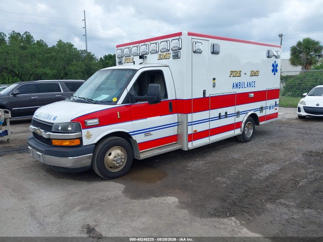 Chevrolet Express 4500 Diesel
