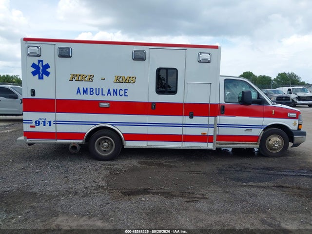 Chevrolet Express 4500 Diesel