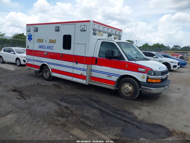 Salvage Chevrolet Express Image