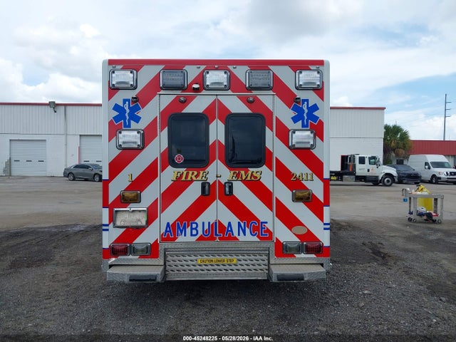 Chevrolet Express 4500 Diesel