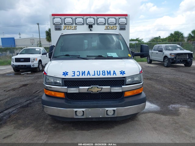 Chevrolet Express 4500 Diesel