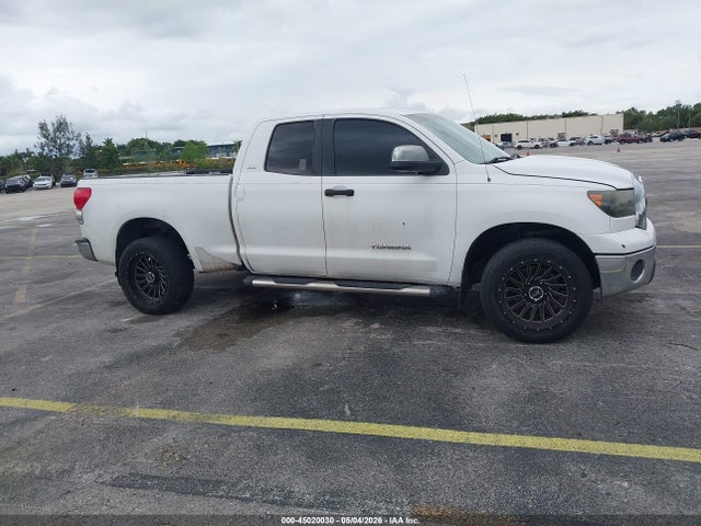 Toyota Tundra Sr5 V6