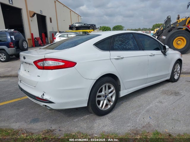 Ford Fusion Se