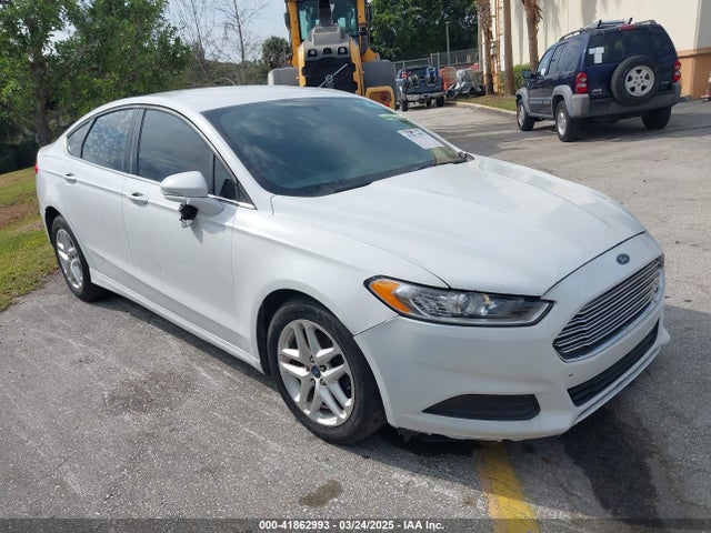 Salvage Ford Fusion Image