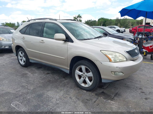 Salvage Lexus RX Image