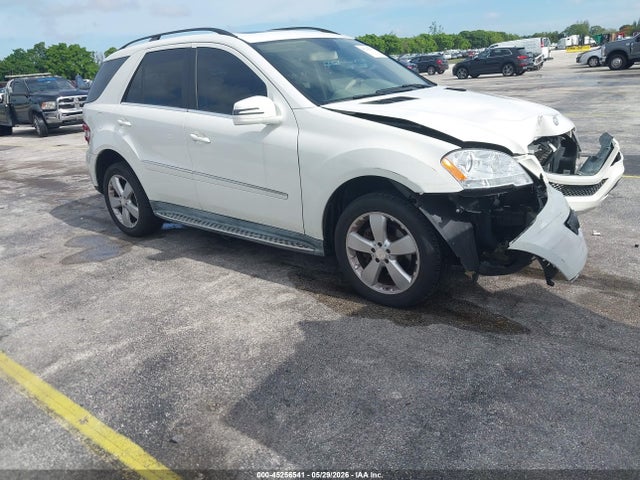 Salvage Mercedes-Benz M-Class Image