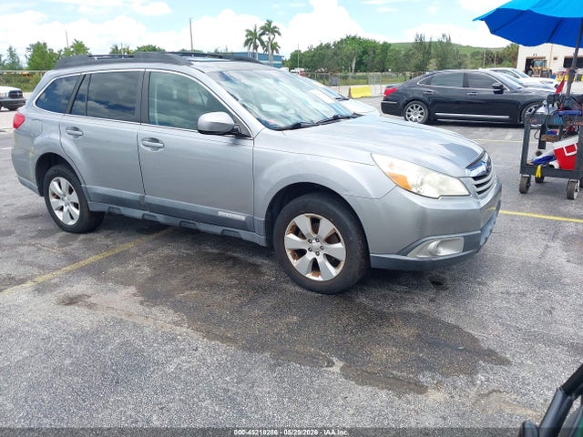Salvage Subaru Outback Image