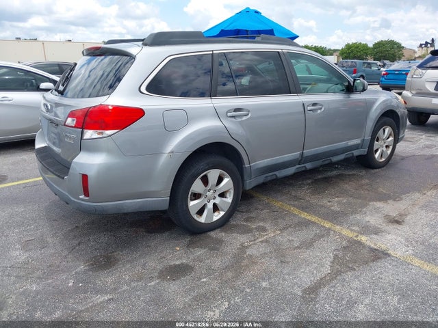 Subaru Outback 2.5i Premium