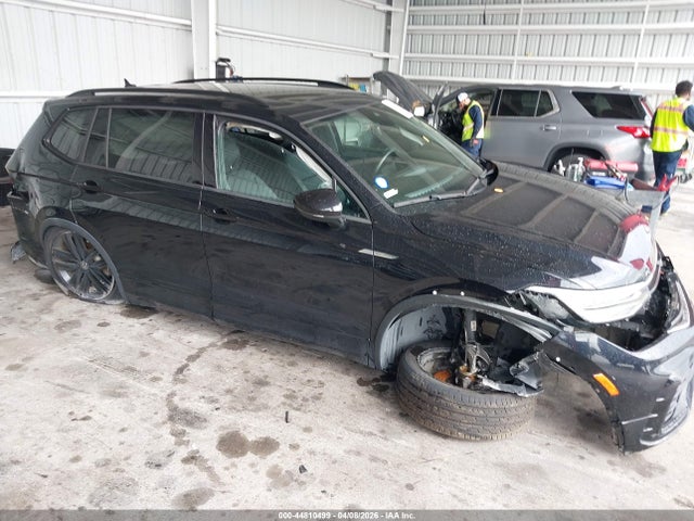 Volkswagen Tiguan 2.0t Se R-line Black