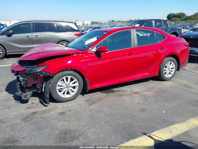 Toyota Camry Le
