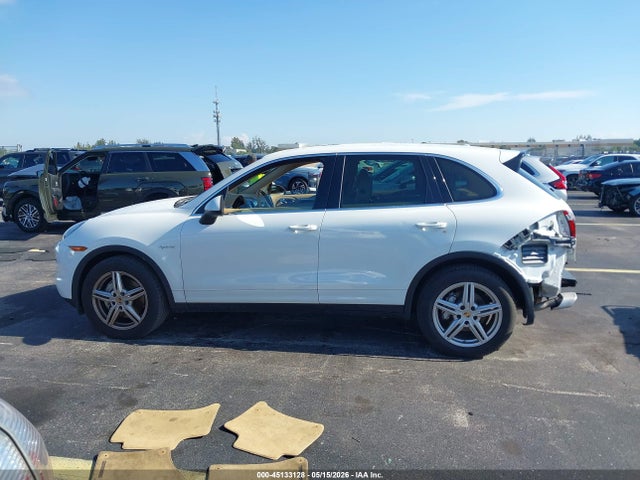 Porsche Cayenne Hybrid S