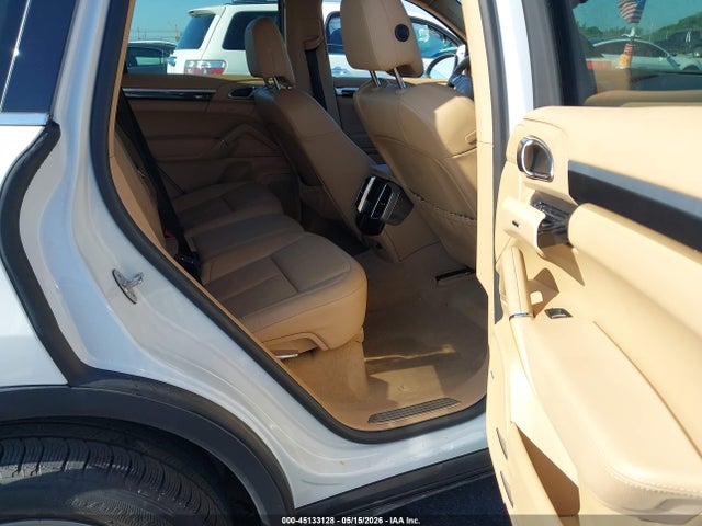 Porsche Cayenne Hybrid S