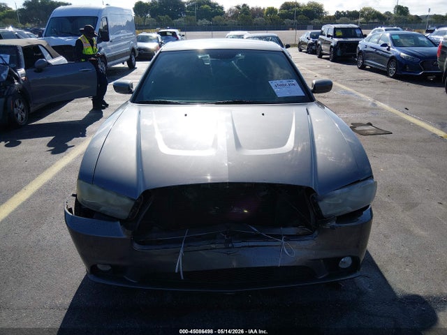 Dodge Charger Sxt
