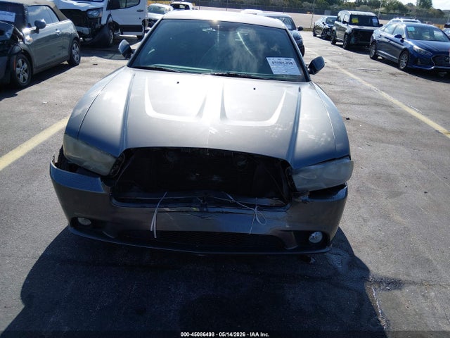 Dodge Charger Sxt